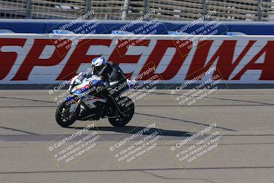 media/Aug-26-2022-Fastrack Riders (Fri) [[055e3b3c9d]]/level 2/Session 1 Start Finish/